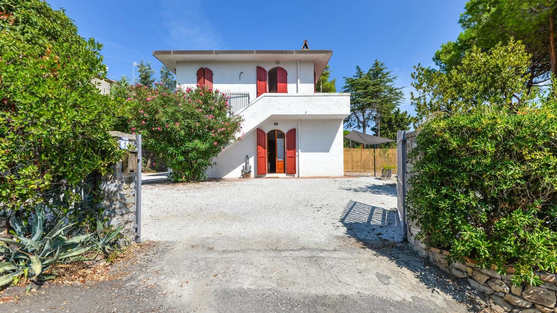 Villa Elba Bellavista -- Casa Cerboli -- Cavo Italia